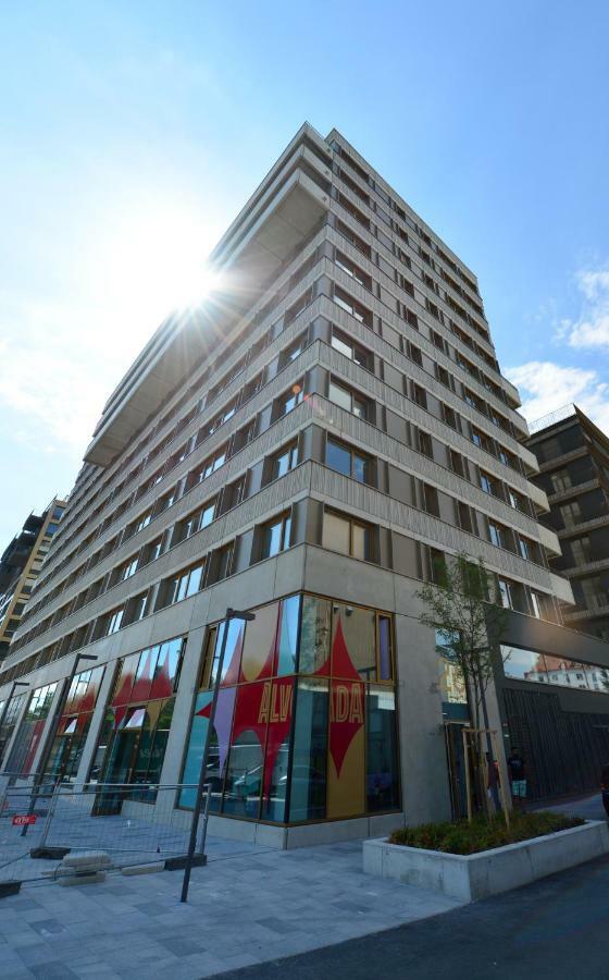 Erdberger Laende Appartement Wenen Buitenkant foto